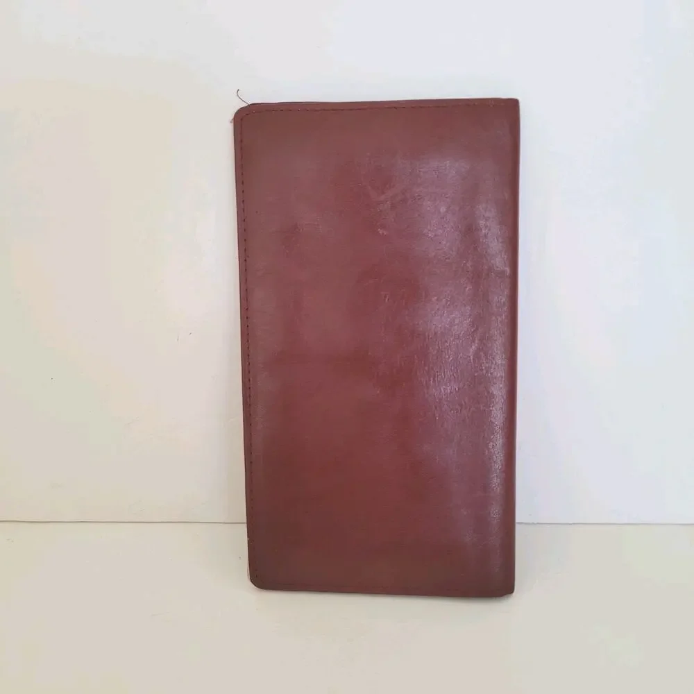 Cartier Vintage Bifold‎ Leather Bordeaux Red Wallet Large Credit Card Checkbook